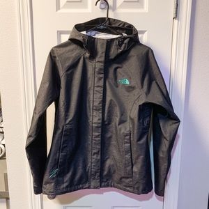 The North Face Women’s Dryzzle Dryvent Raincoat